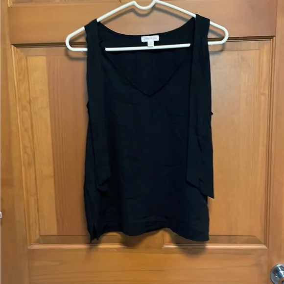 Riley & Rae XS Top - Picture 1 of 8